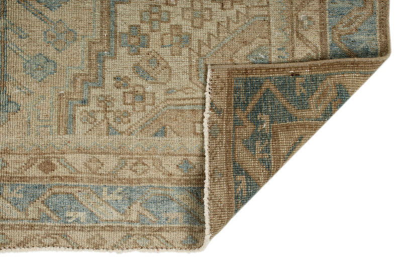 5x8 Ivory and Light Blue Persian Rug