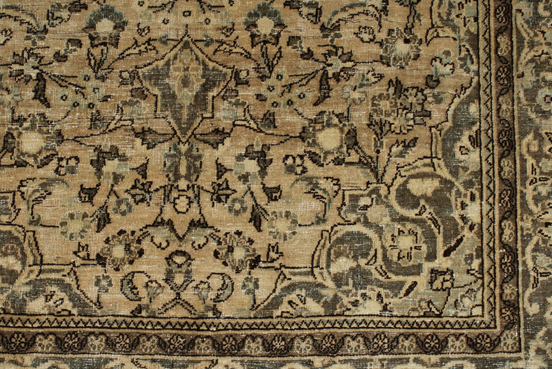 4x7 Beige and Gray Persian Rugs