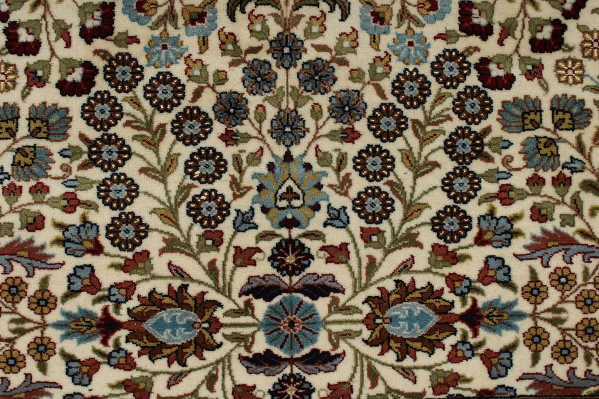 6x8 Ivory and Burgundy Turkish Traditional Rug