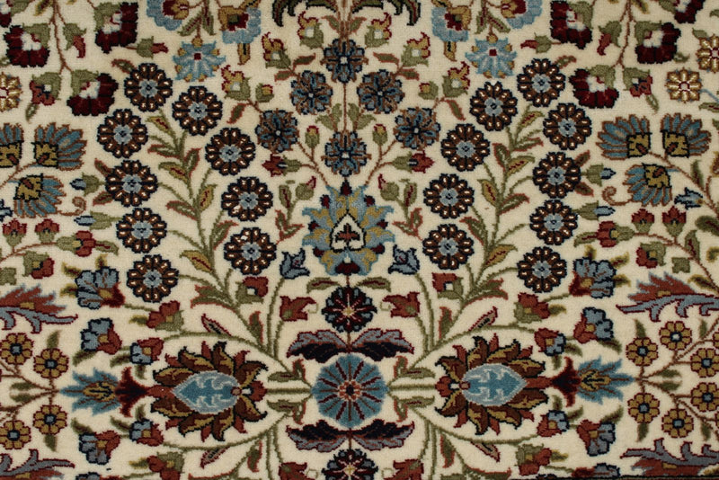 6x8 Ivory and Burgundy Turkish Traditional Rug