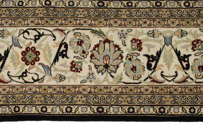8x12 Black and Ivory Turkish Traditional Rug