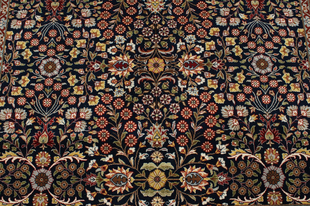 6x8 Black and Burgundy Turkish Traditional Rug
