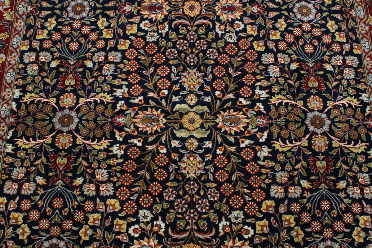 6x8 Black and Burgundy Turkish Traditional Rug
