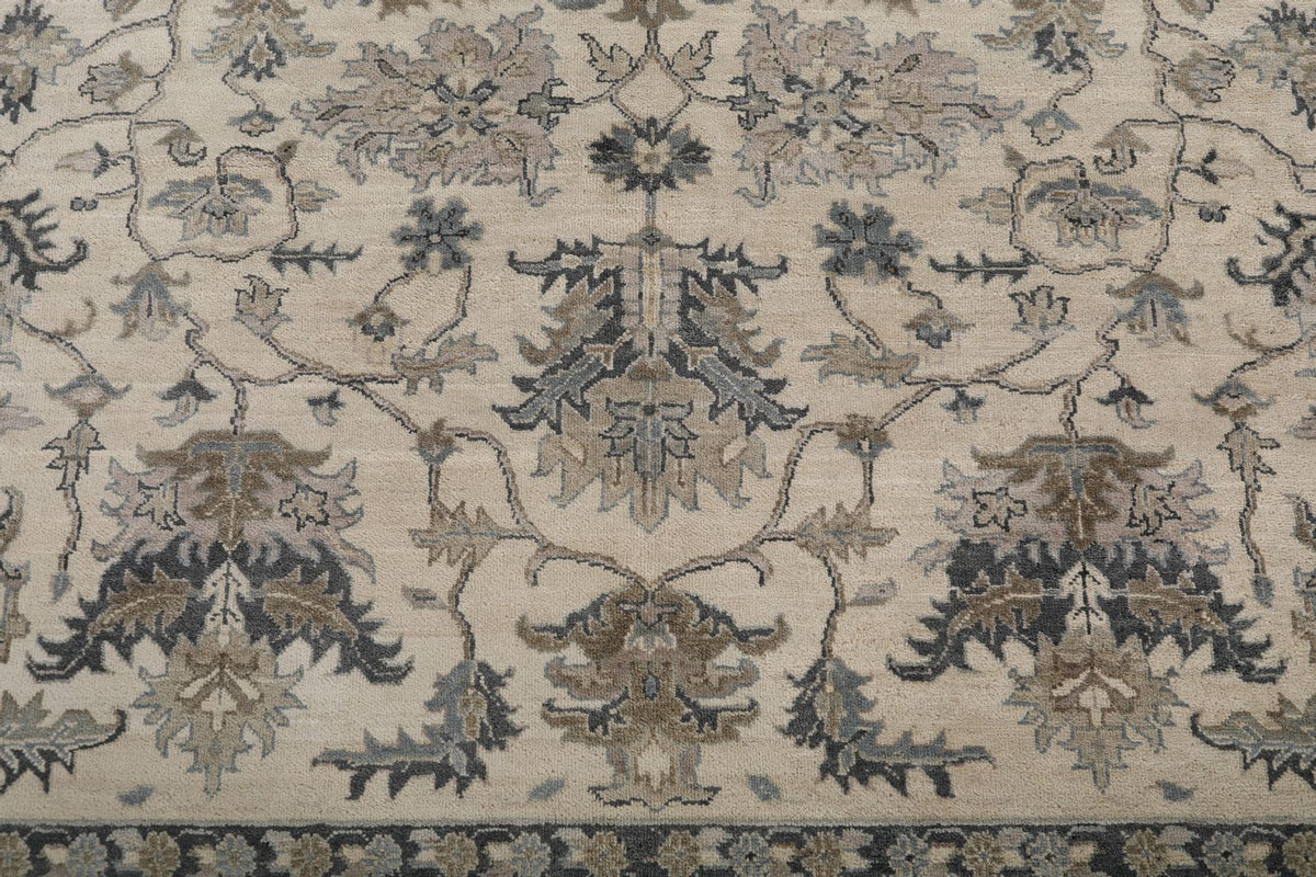 8x10 Ivory and Gray Persian Rug