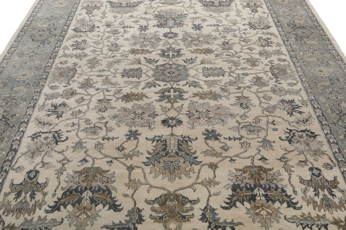 8x10 Ivory and Gray Persian Rug