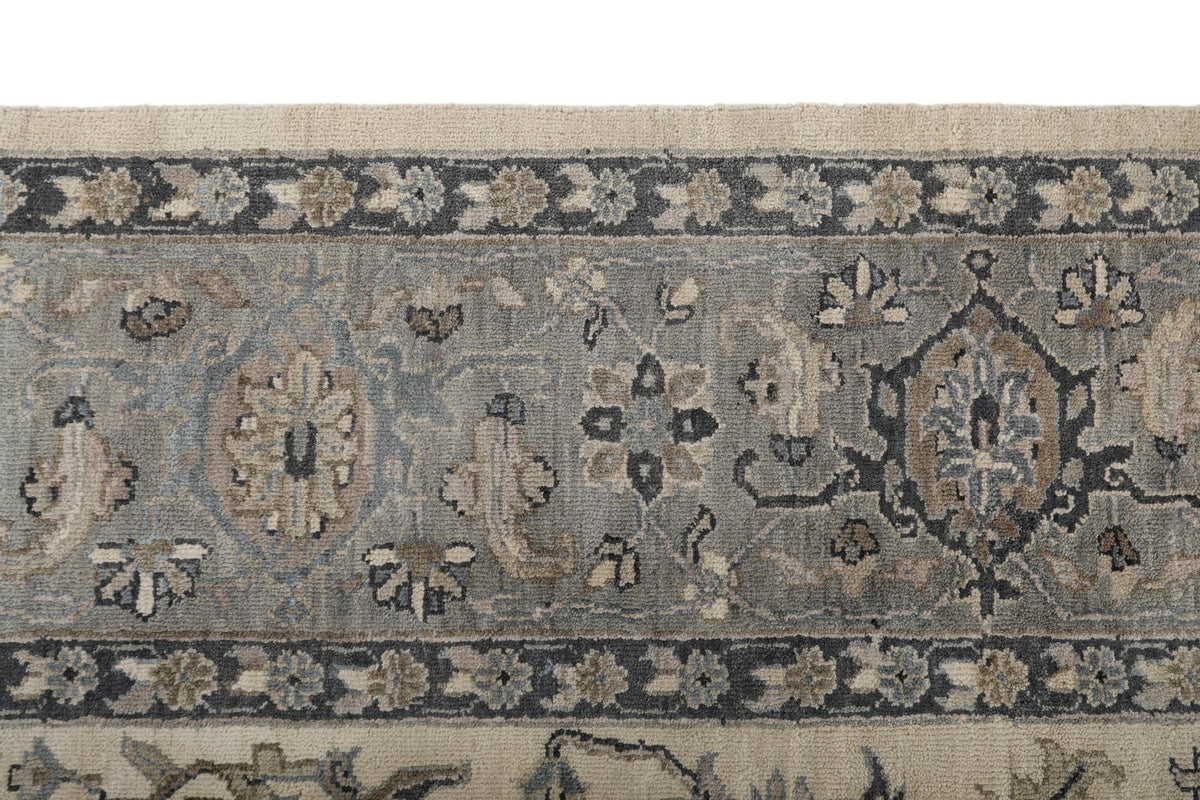 8x10 Ivory and Gray Persian Rug