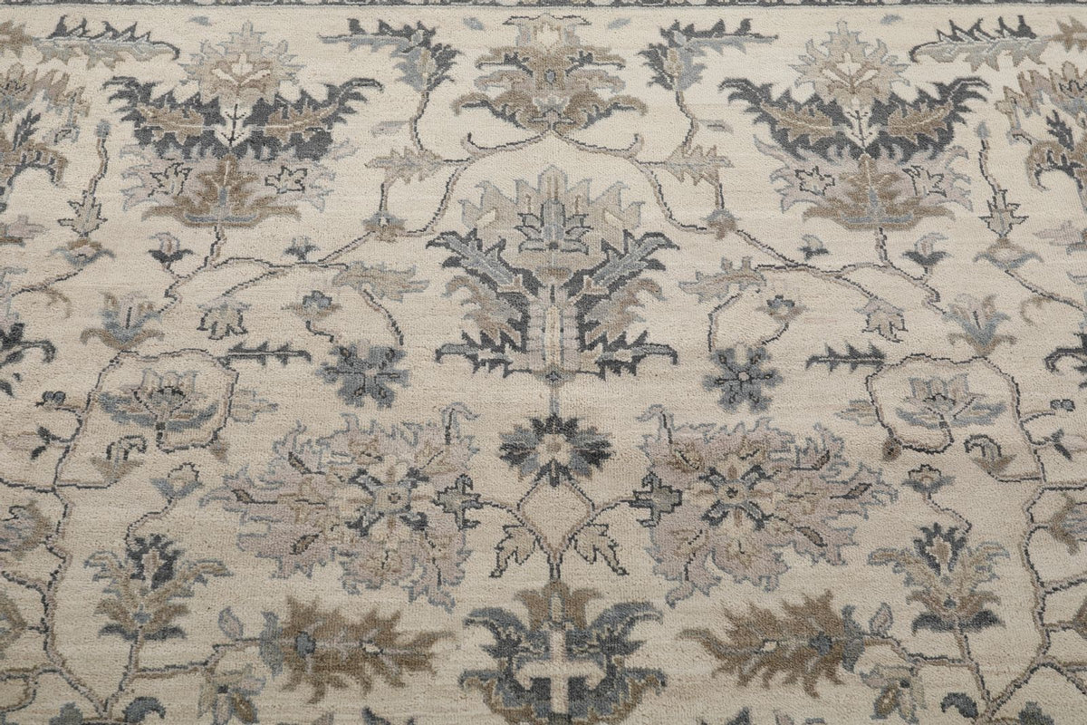8x10 Ivory and Gray Persian Rug