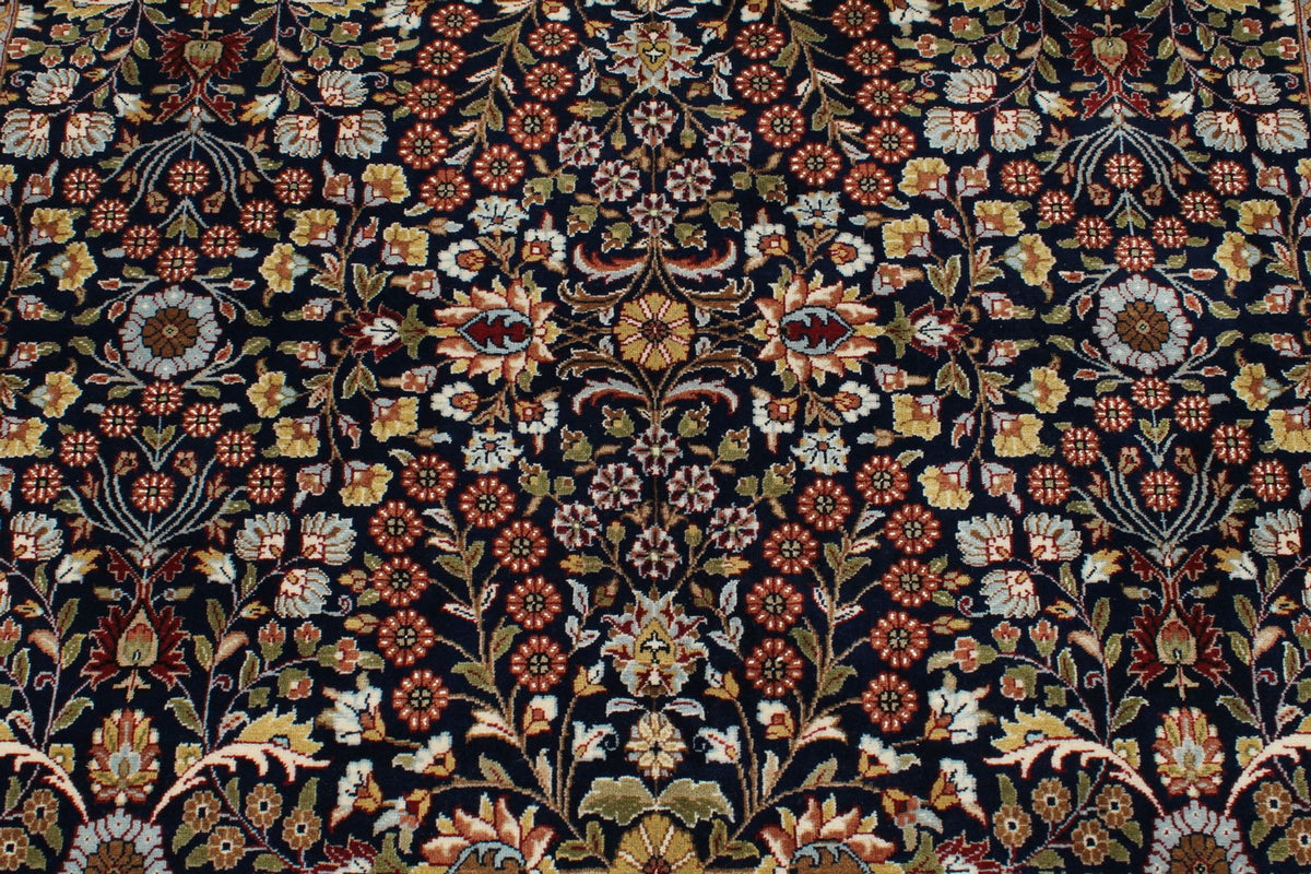 6x8 Navy and Ivory Turkish Silk Rug