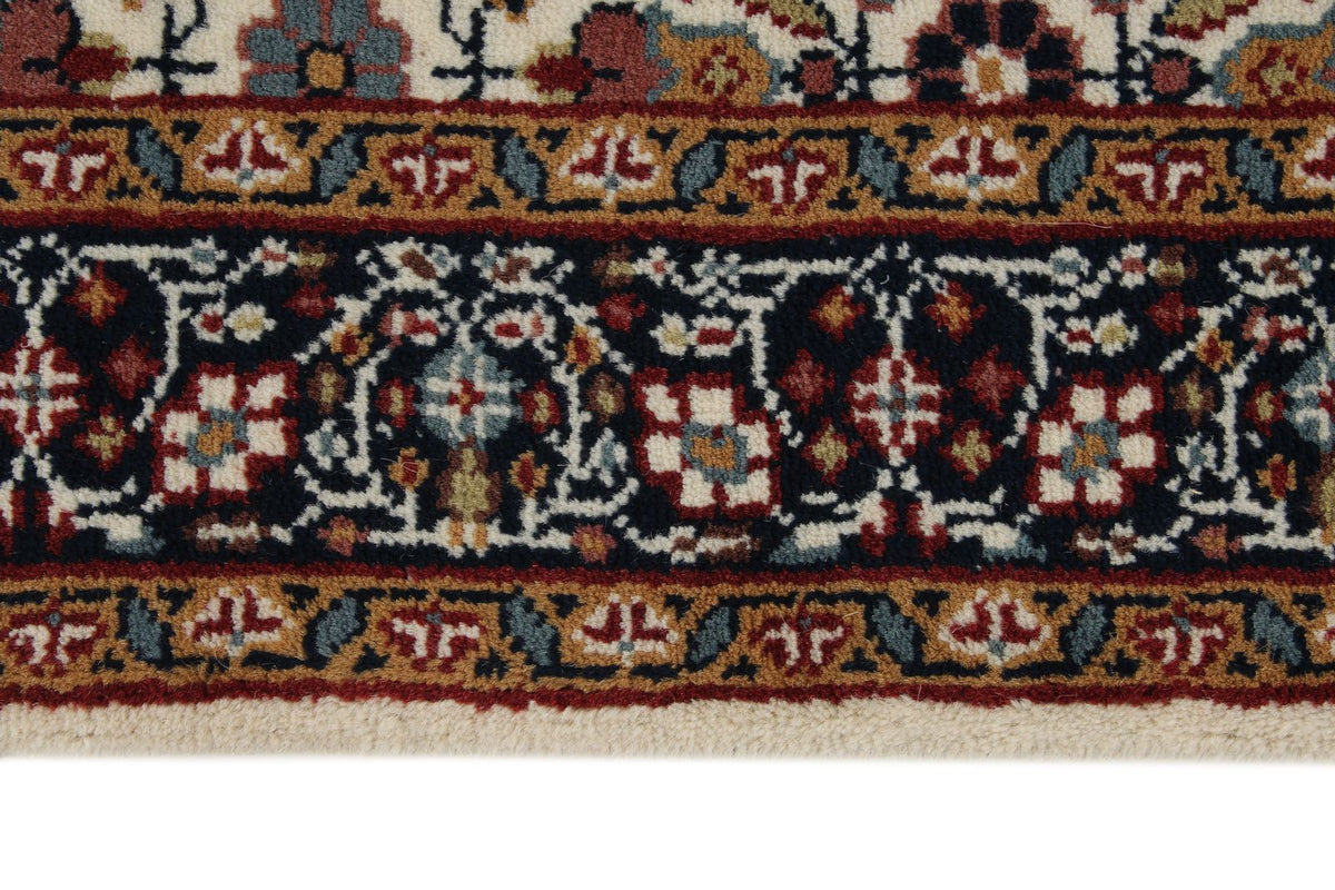 4x6 Ivory and Black Turkish Traditional Rug