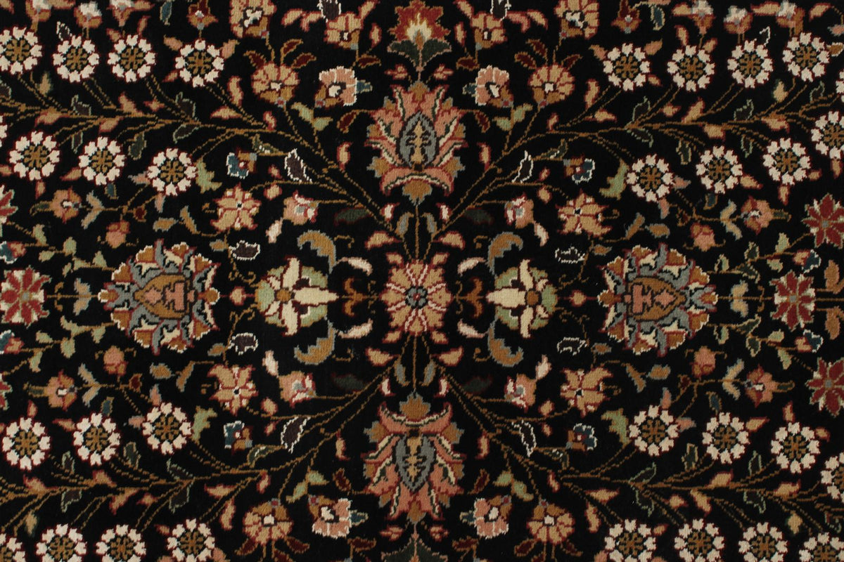 3x7 Black and Ivory Traditional Runner