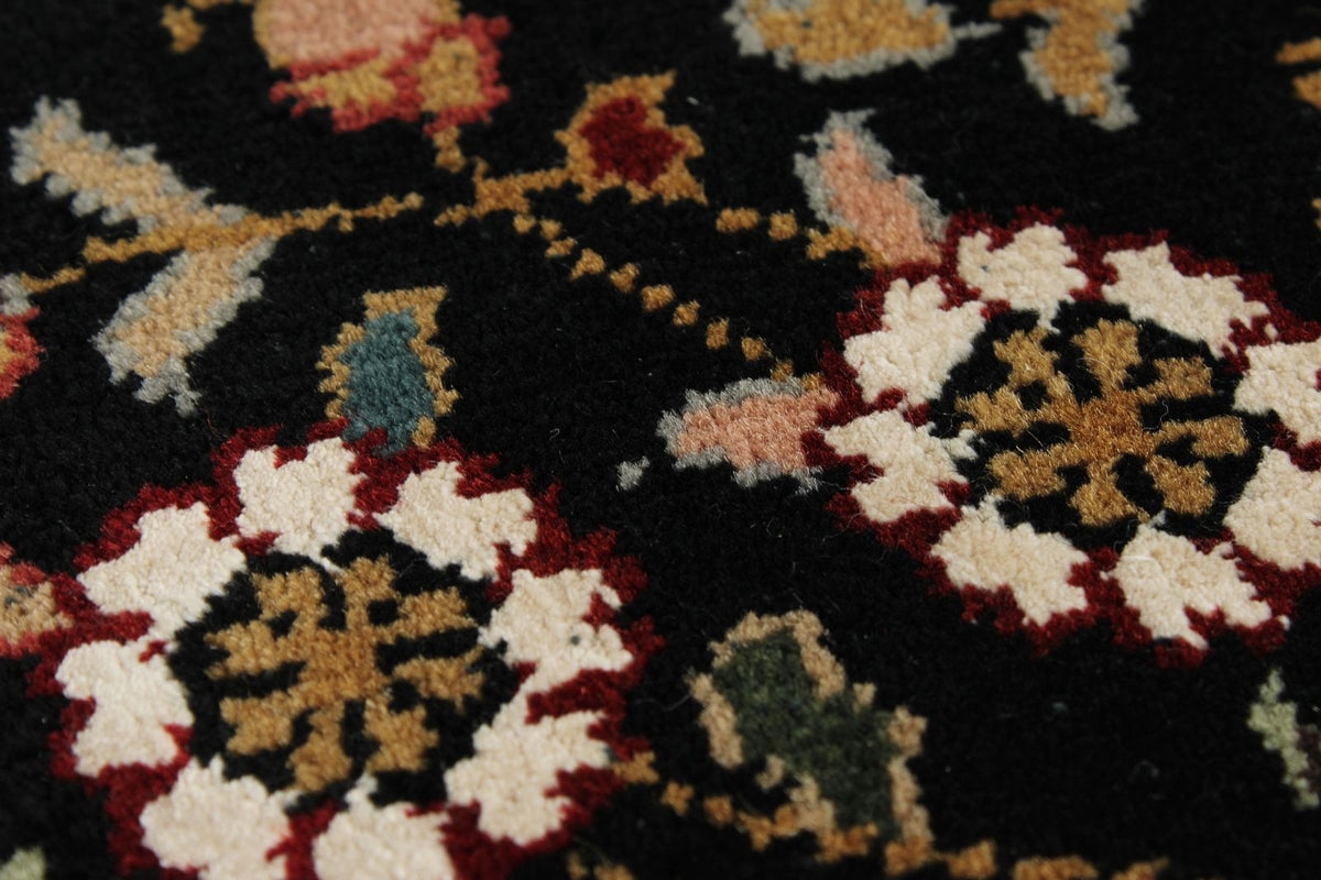 3x7 Black and Ivory Traditional Runner