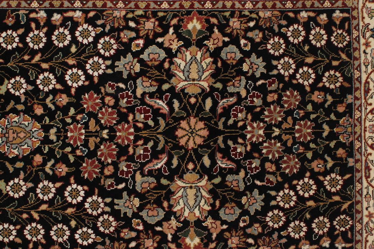 3x7 Black and Ivory Traditional Runner