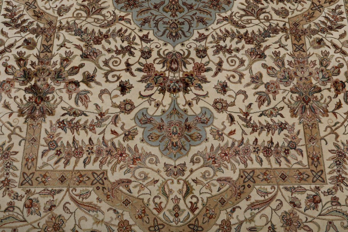 8x10 Ivory and Gray Turkish Tribal Rug