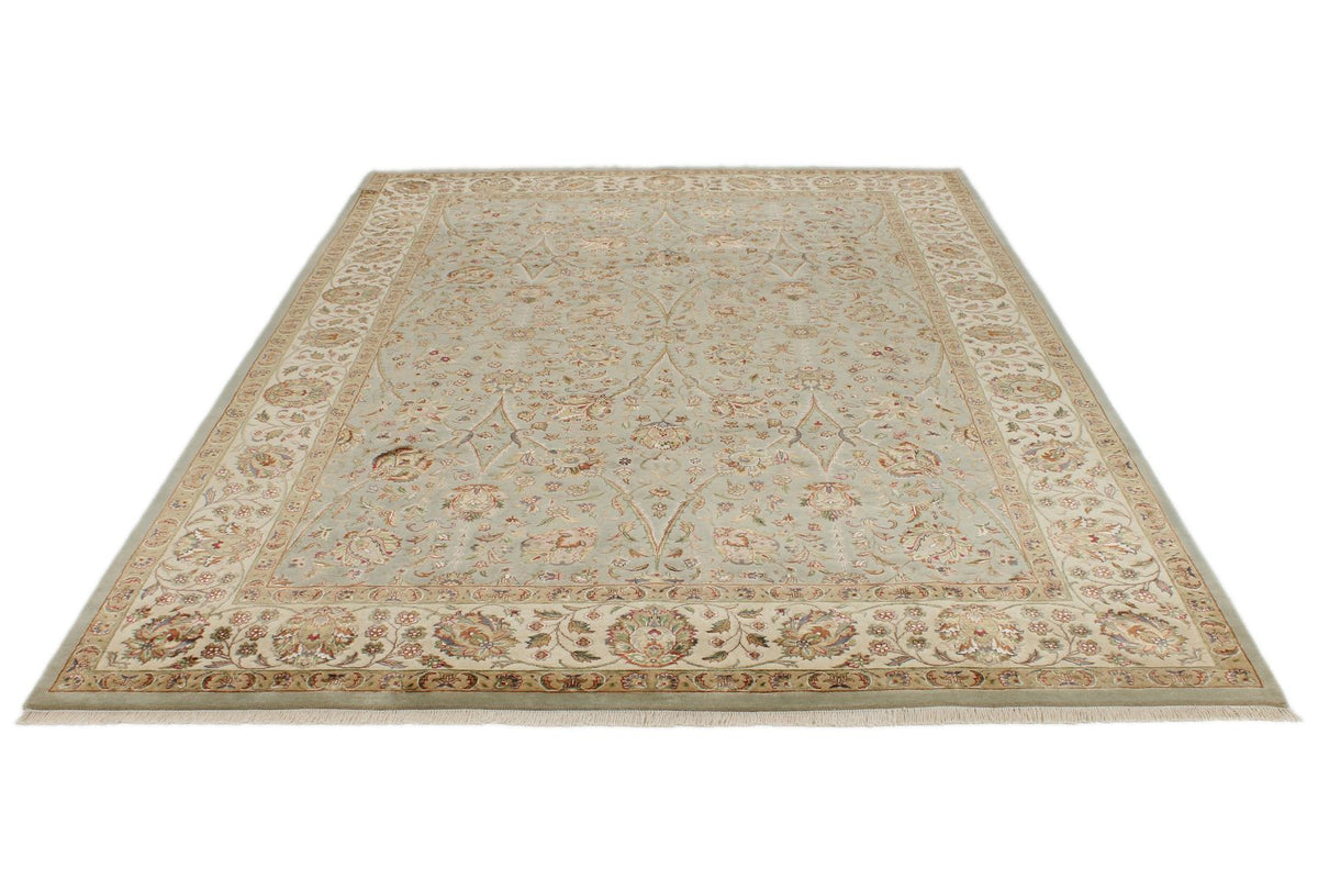 7x10 Light Gray and Ivory Turkish Tribal Rug