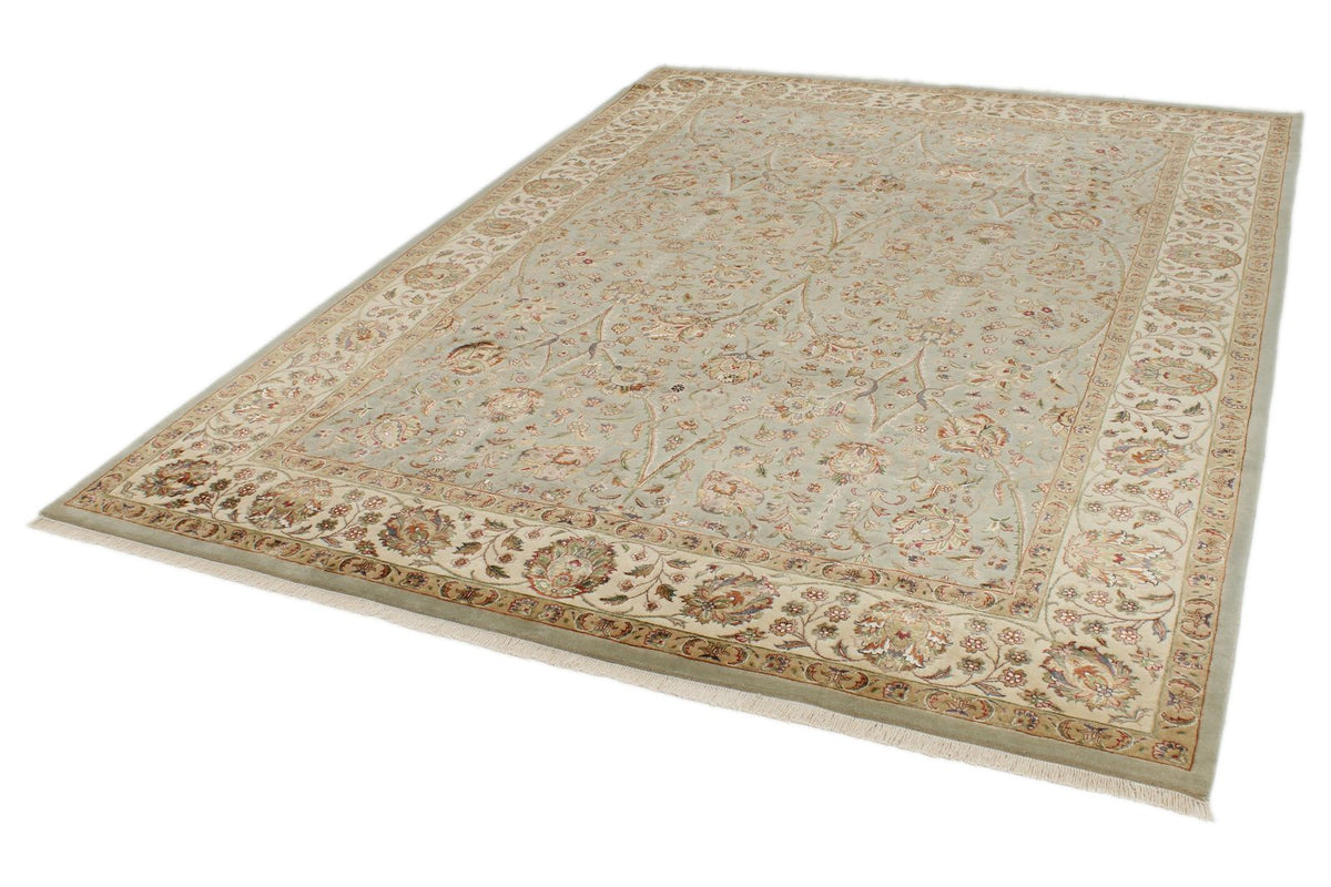 7x10 Light Gray and Ivory Turkish Tribal Rug
