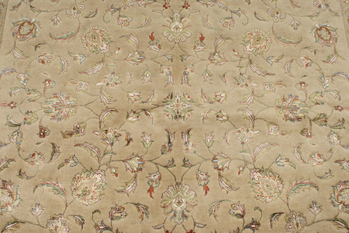 6x8 Ivory and Burgundy Turkish Tribal Rug