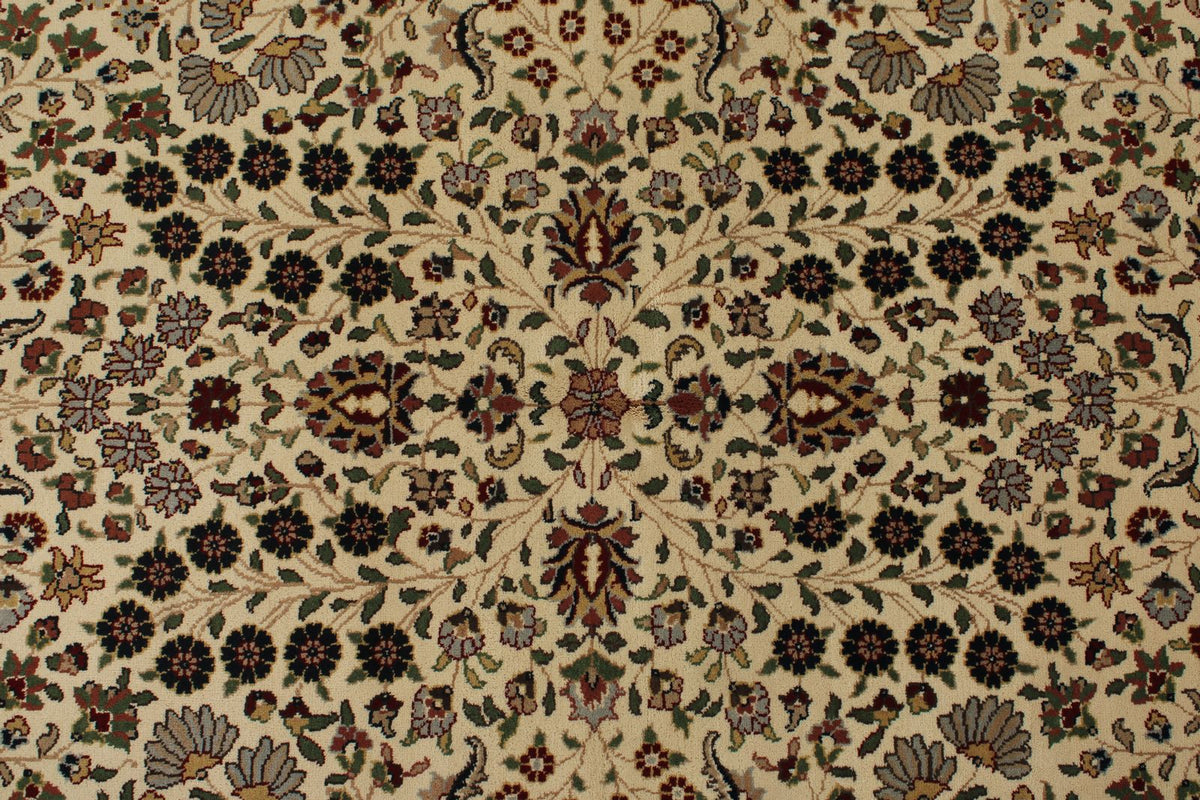 4x6 Ivory and Burgundy Turkish Traditional Rug