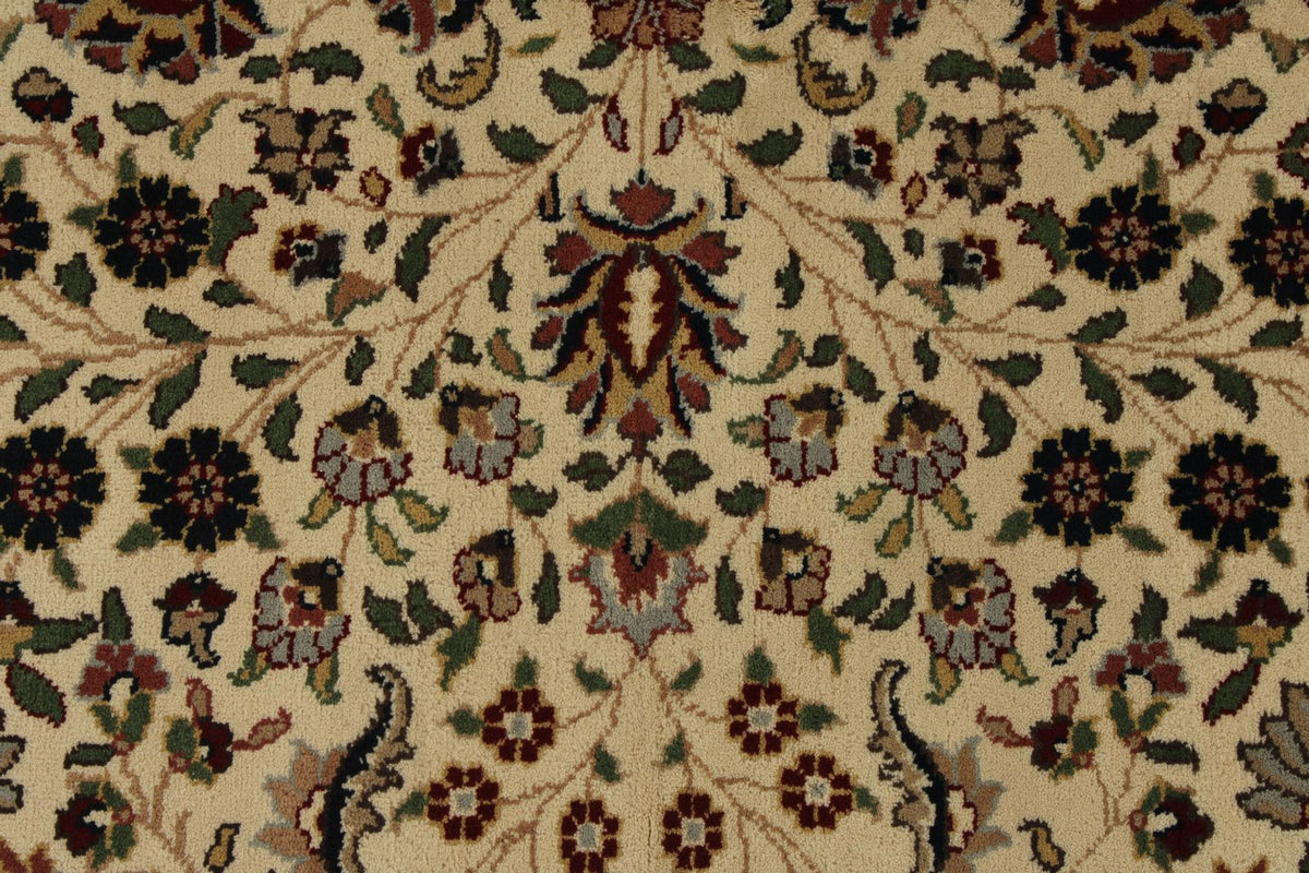 4x6 Ivory and Burgundy Turkish Traditional Rug