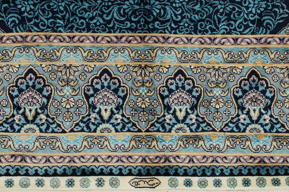 5x7 Navy and Blue Turkish Silk Rug