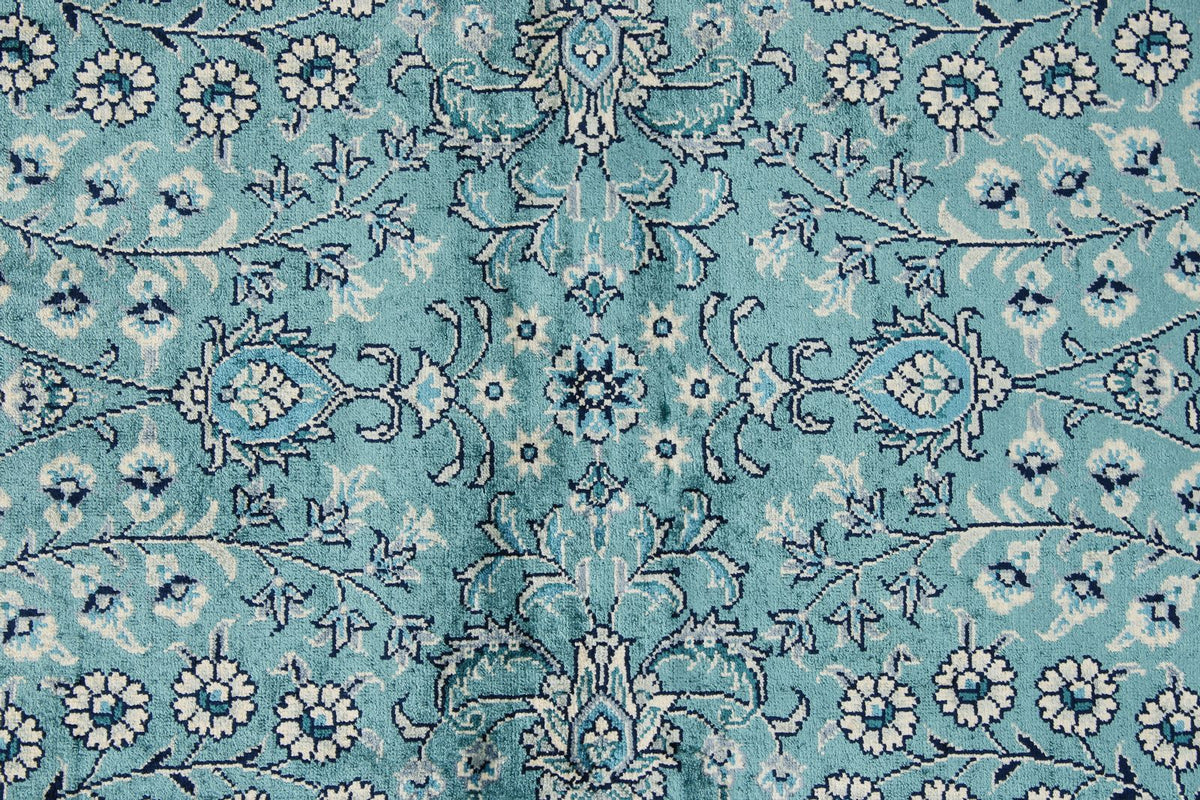 6x9 Blue and Navy Turkish Silk Rug