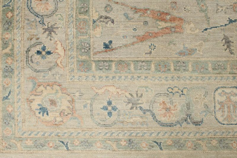 8x10 Ivory and Multicolor Turkish Oushak Rug