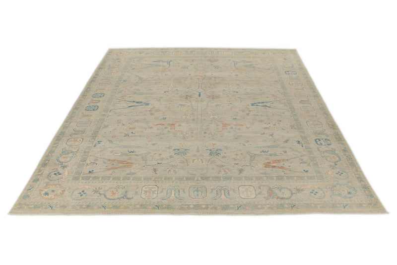 8x10 Ivory and Multicolor Turkish Oushak Rug