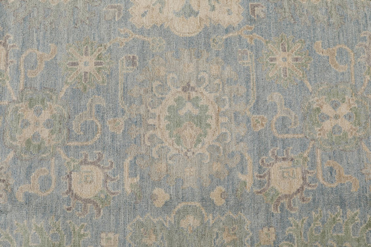 8x10 Blue and Ivory Turkish Oushak Rug