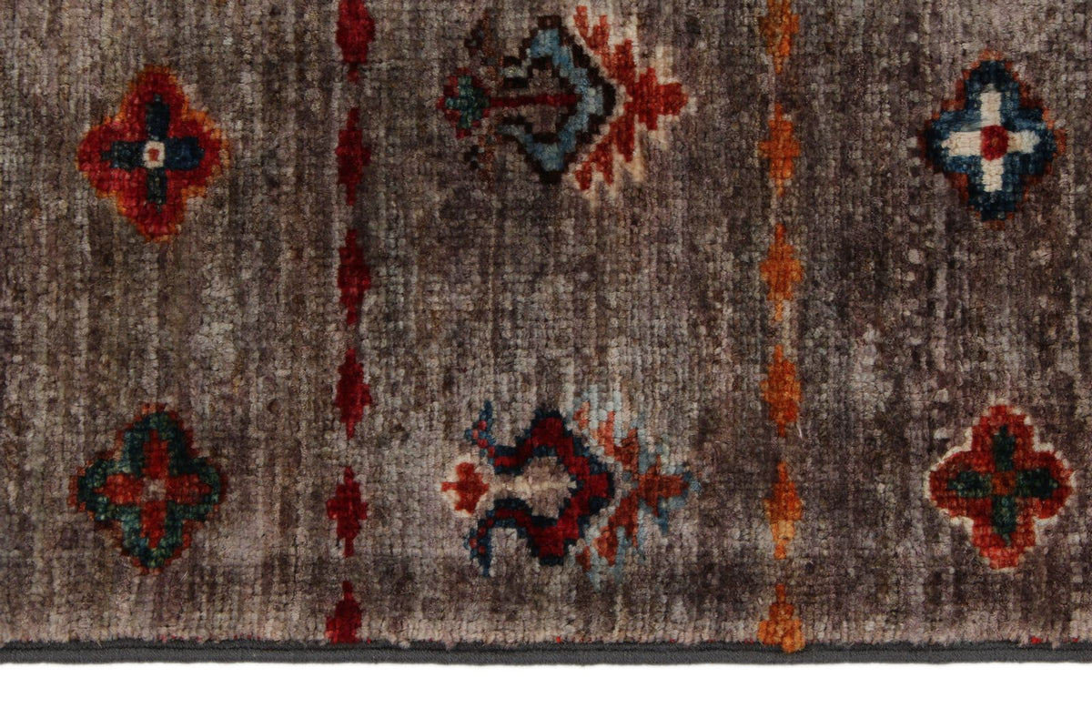6x9 Rose and Multicolor Tribal Rug