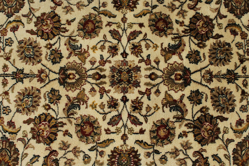 6x8 Ivory and Red Turkish Traditional Rug