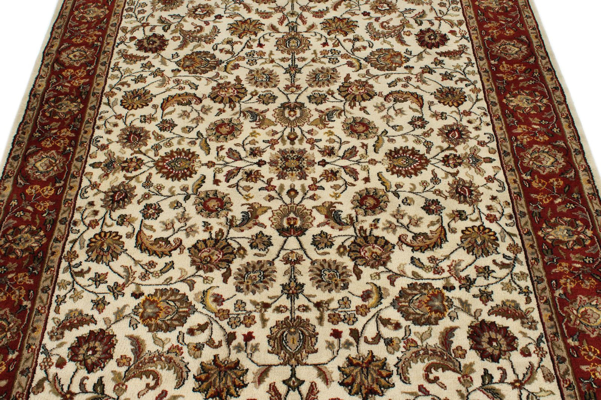 6x8 Ivory and Red Turkish Traditional Rug
