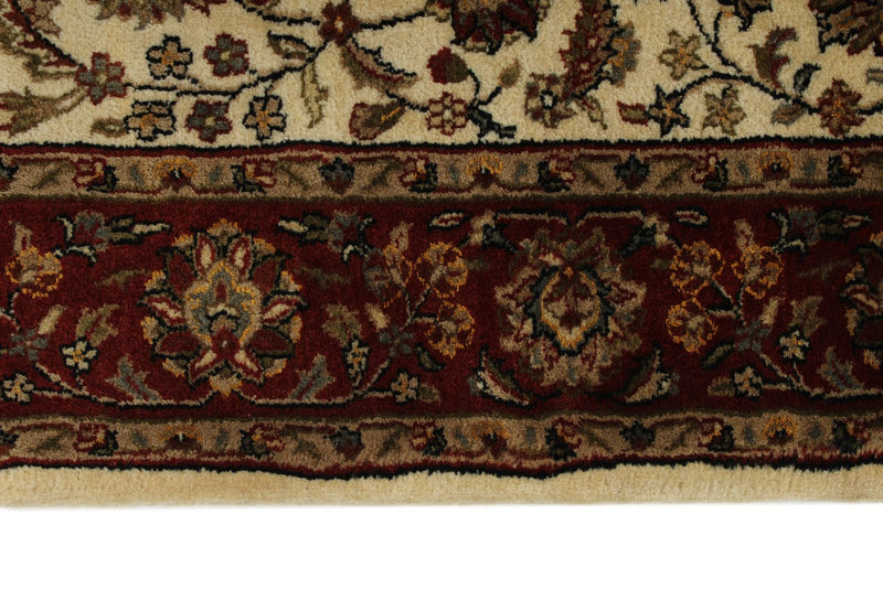 6x8 Ivory and Red Turkish Traditional Rug