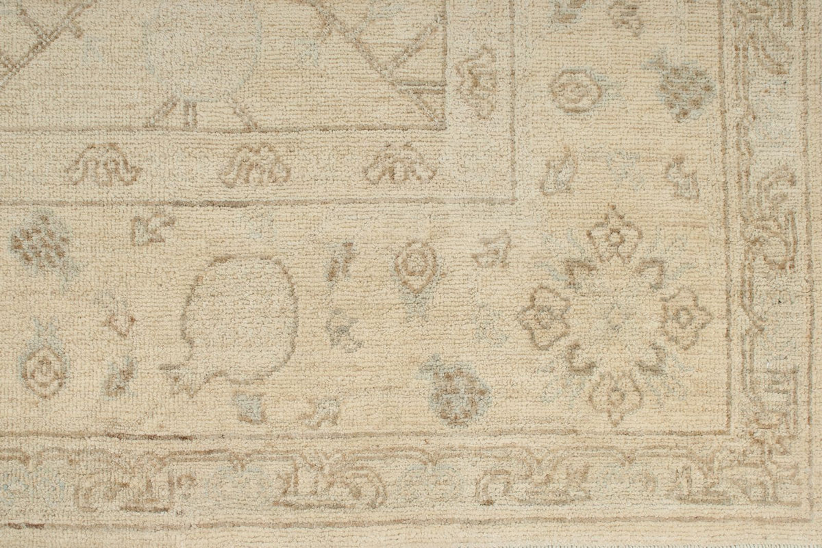 6x9 Brown and Ivory Turkish Oushak Rug