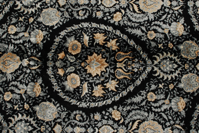 5x7 Black and Ivory Turkish Silk Rug