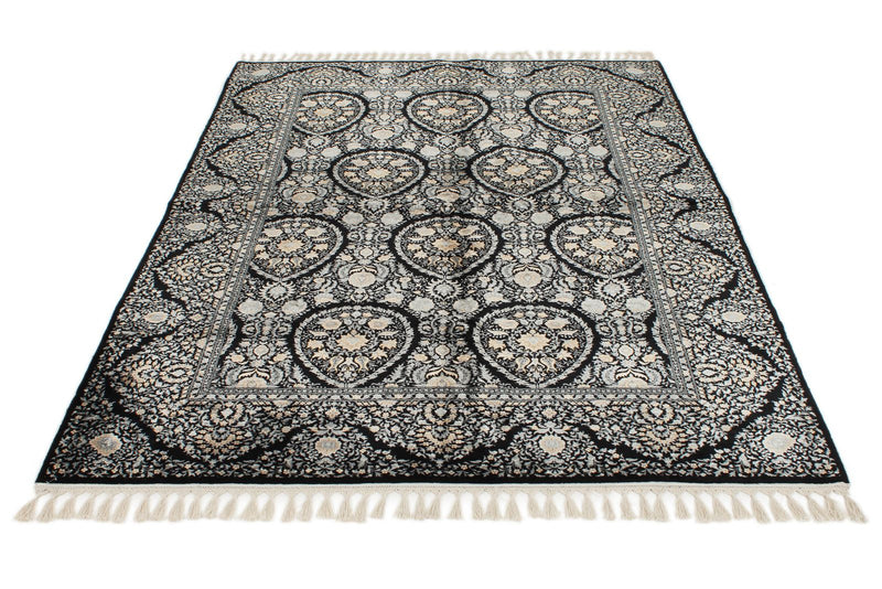 5x7 Black and Ivory Turkish Silk Rug