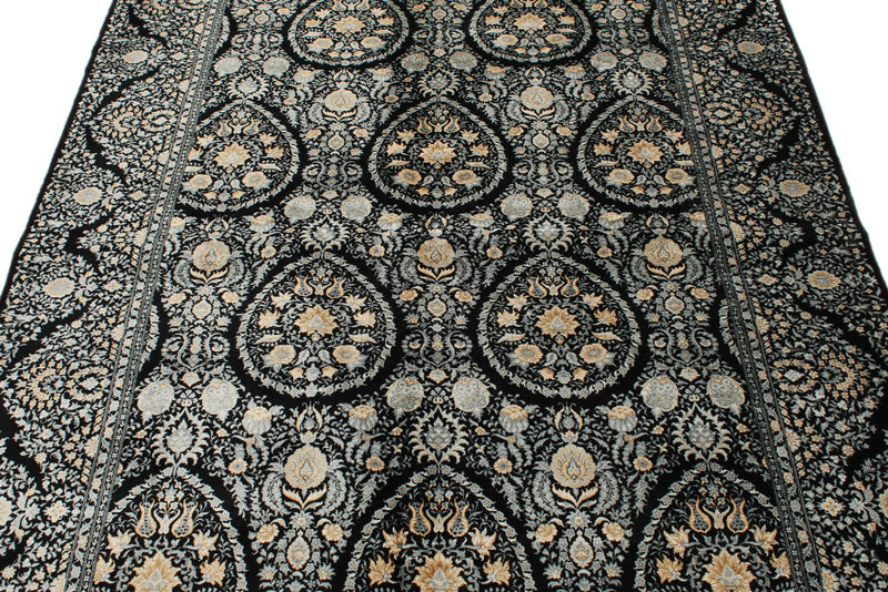 5x7 Black and Ivory Turkish Silk Rug
