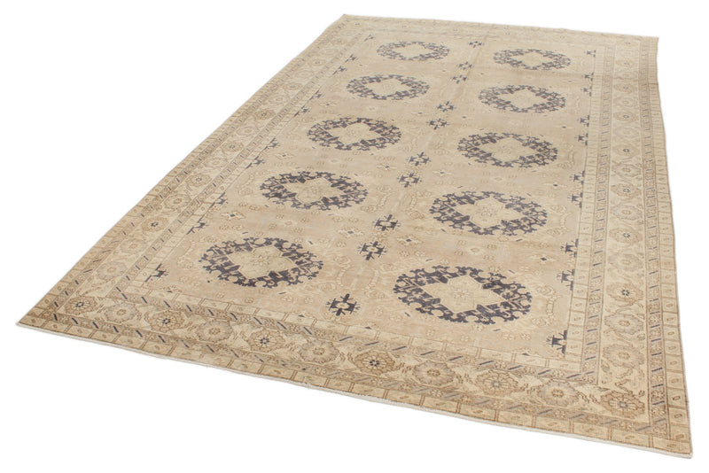 6x10 Ivory and Beige Turkish Anatolian Rug