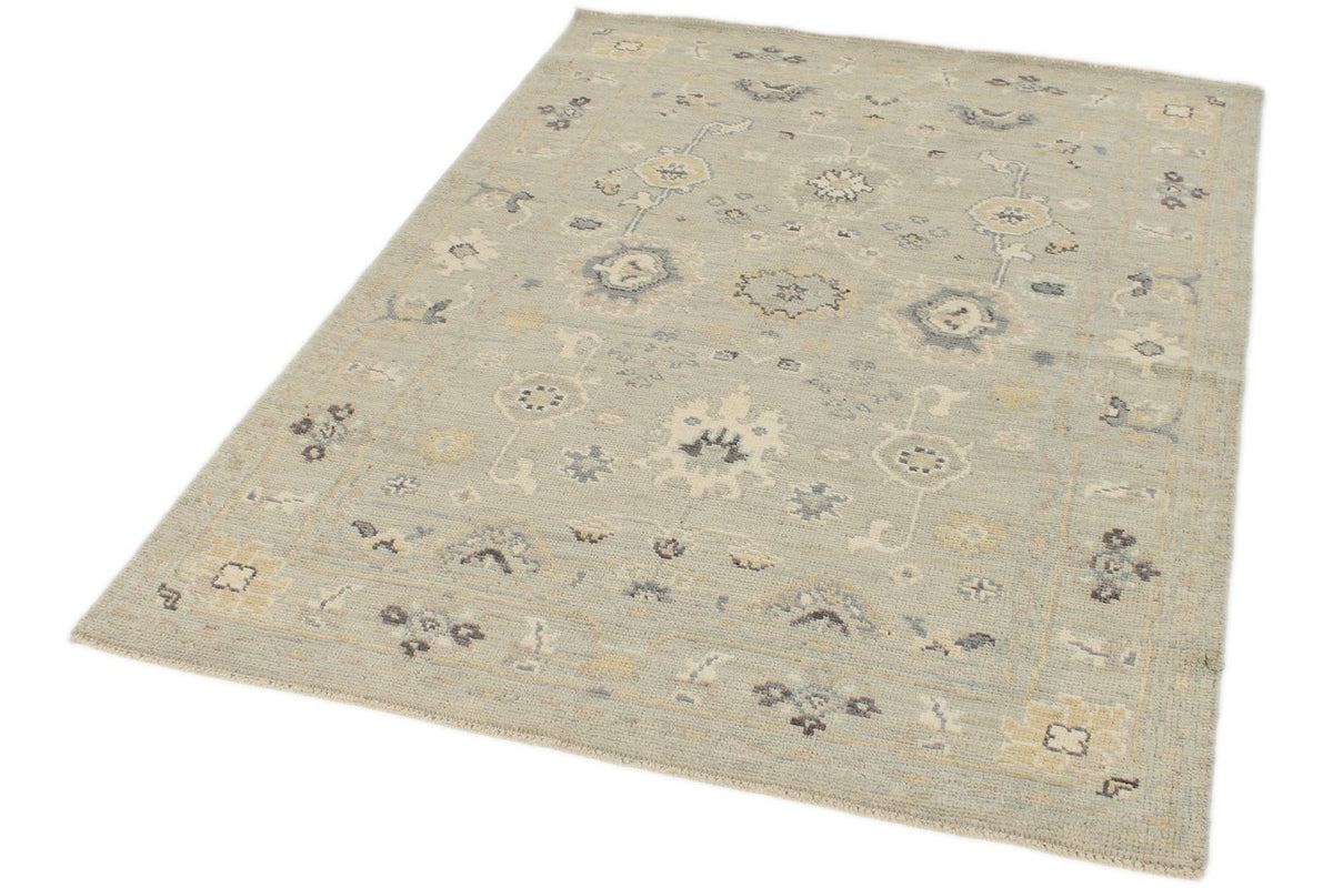 4x6 Ivory and Multicolor Turkish Oushak Rug