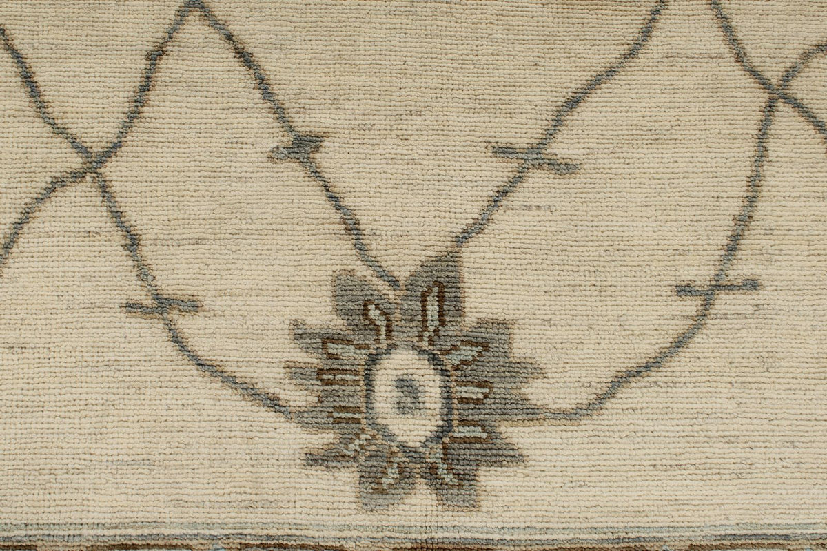 8x12 Ivory and Gray Turkish Oushak Rug