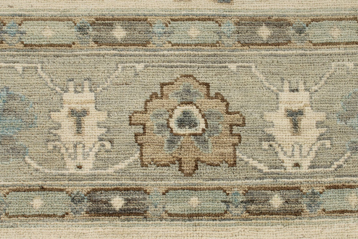 8x12 Ivory and Gray Turkish Oushak Rug