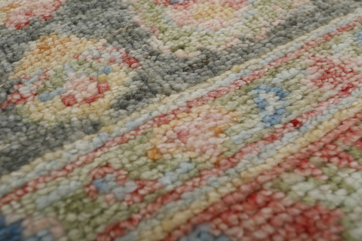 8x10 Gray and Red Turkish Oushak Rug