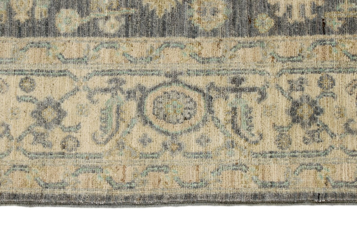 4x6 Gray and Ivory Turkish Oushak Rug