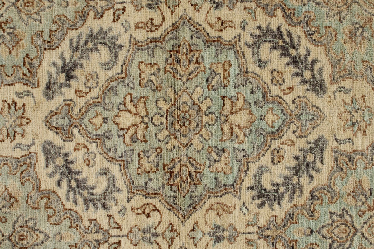 4x6 Gray and Ivory Turkish Oushak Rug
