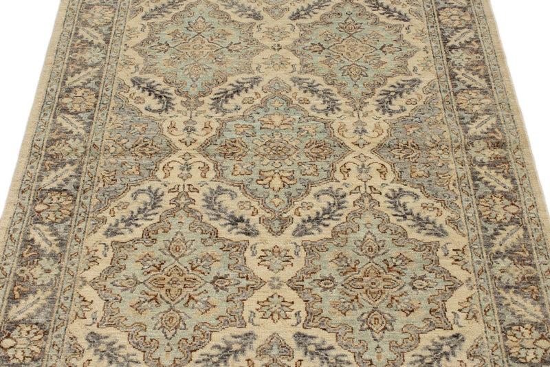 4x6 Gray and Ivory Turkish Oushak Rug