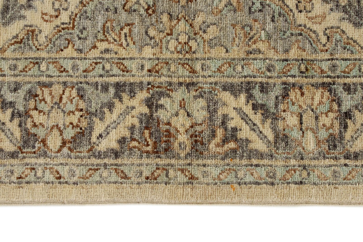 4x6 Gray and Ivory Turkish Oushak Rug