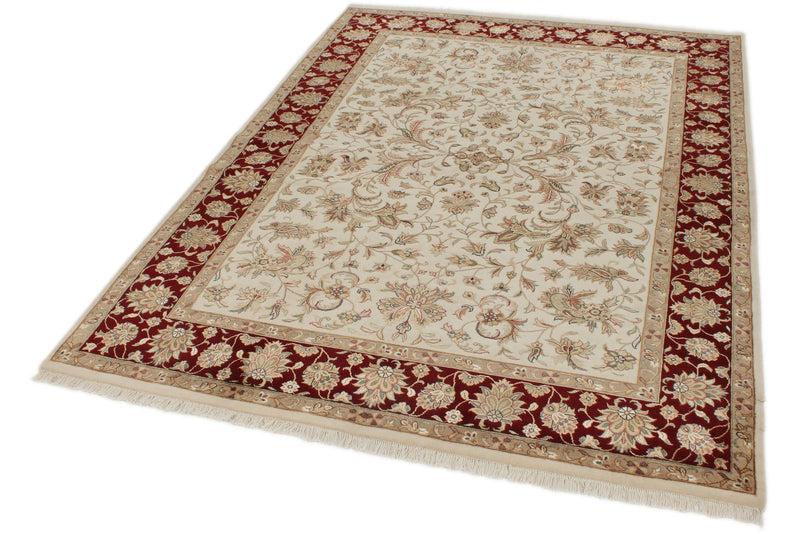 5x7 Beige and Burgundy Persian Rug