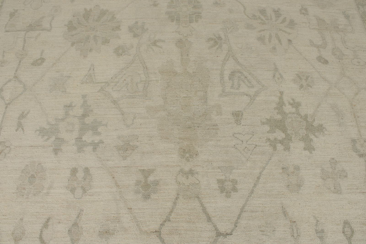 10x14 Ivory and Beige Turkish Oushak Rug