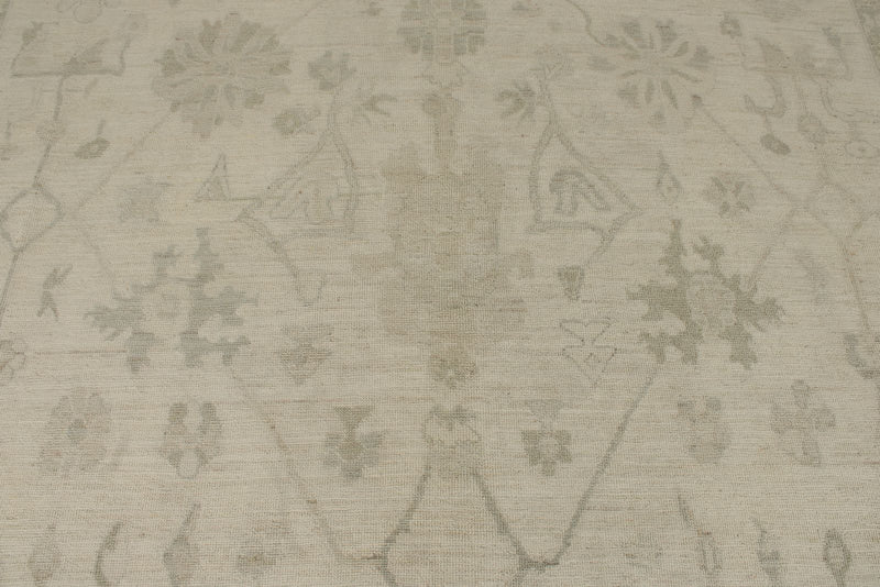 10x14 Ivory and Beige Turkish Oushak Rug
