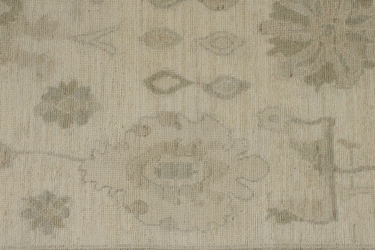 10x14 Ivory and Beige Turkish Oushak Rug