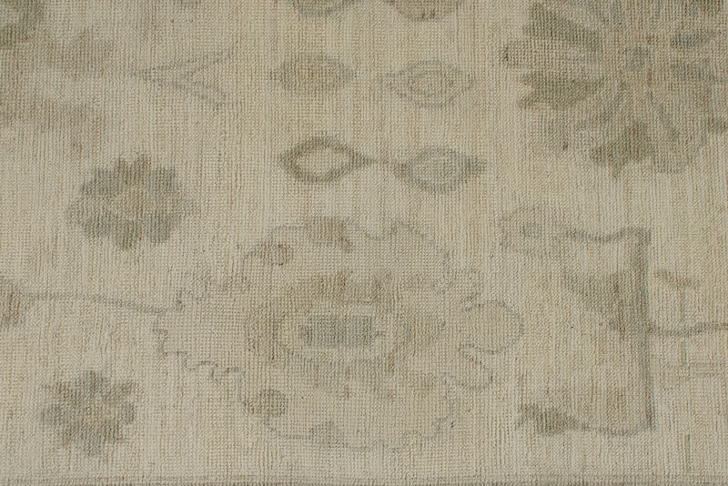 10x14 Ivory and Beige Turkish Oushak Rug