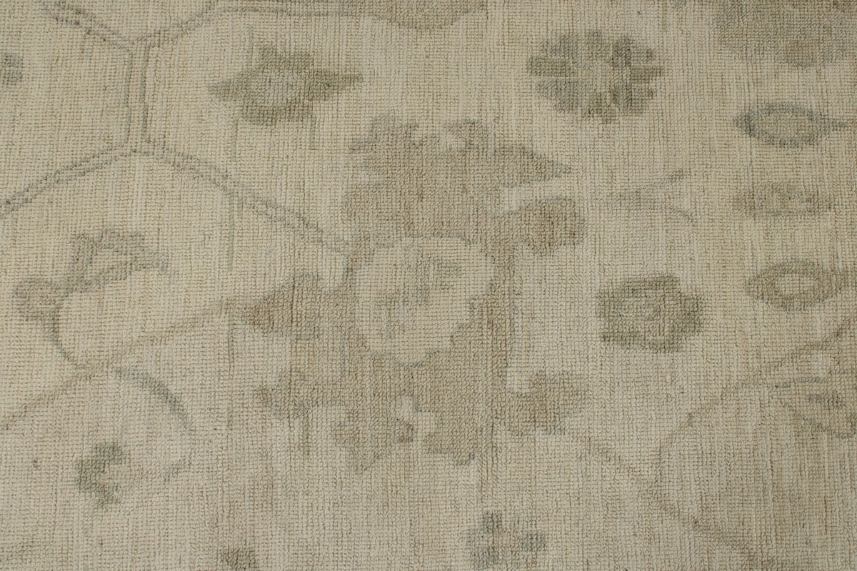 10x14 Ivory and Beige Turkish Oushak Rug